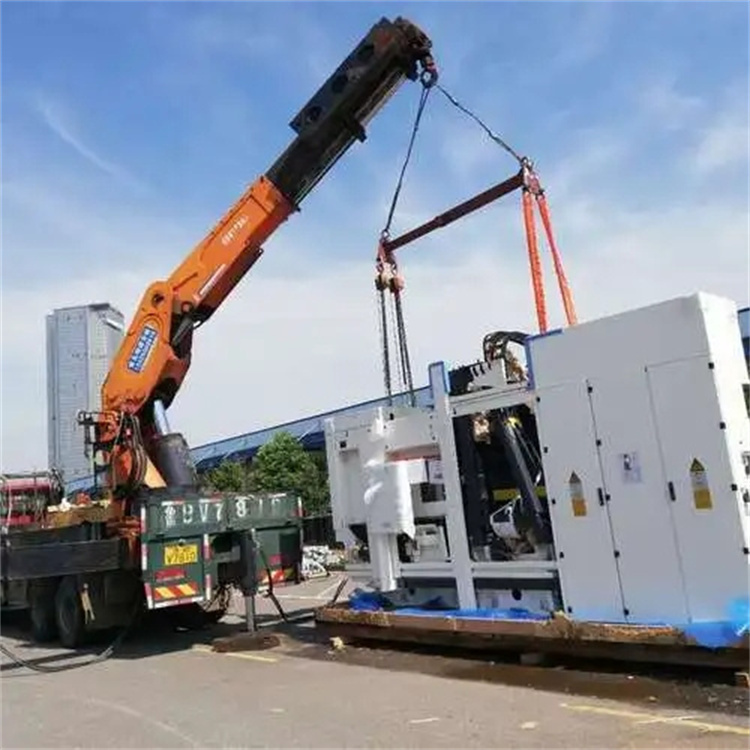 蒋湖农场附近小吊车联系方式|8-16吨|本地及时服务